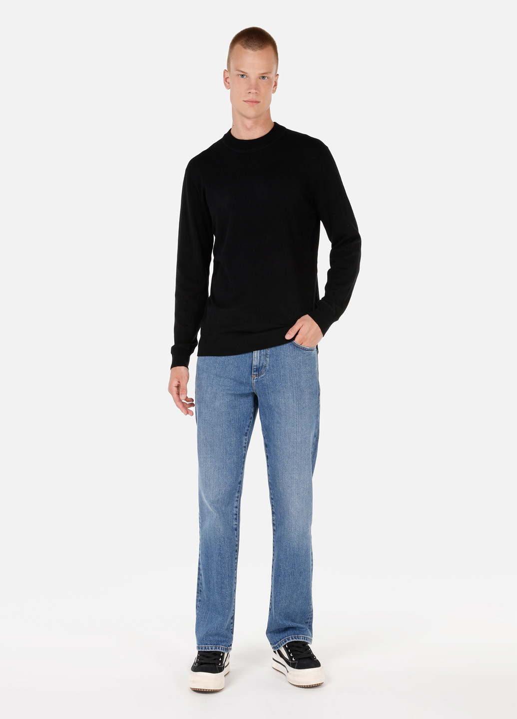 Черный демисезонный джемпер джемпер Colin's