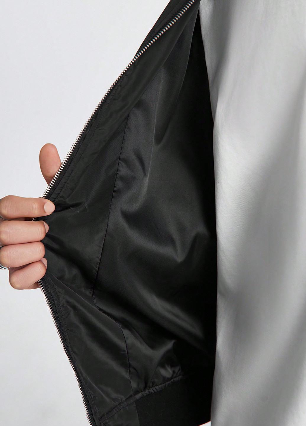 Бомбер SHEIN на блискавці (331536140)