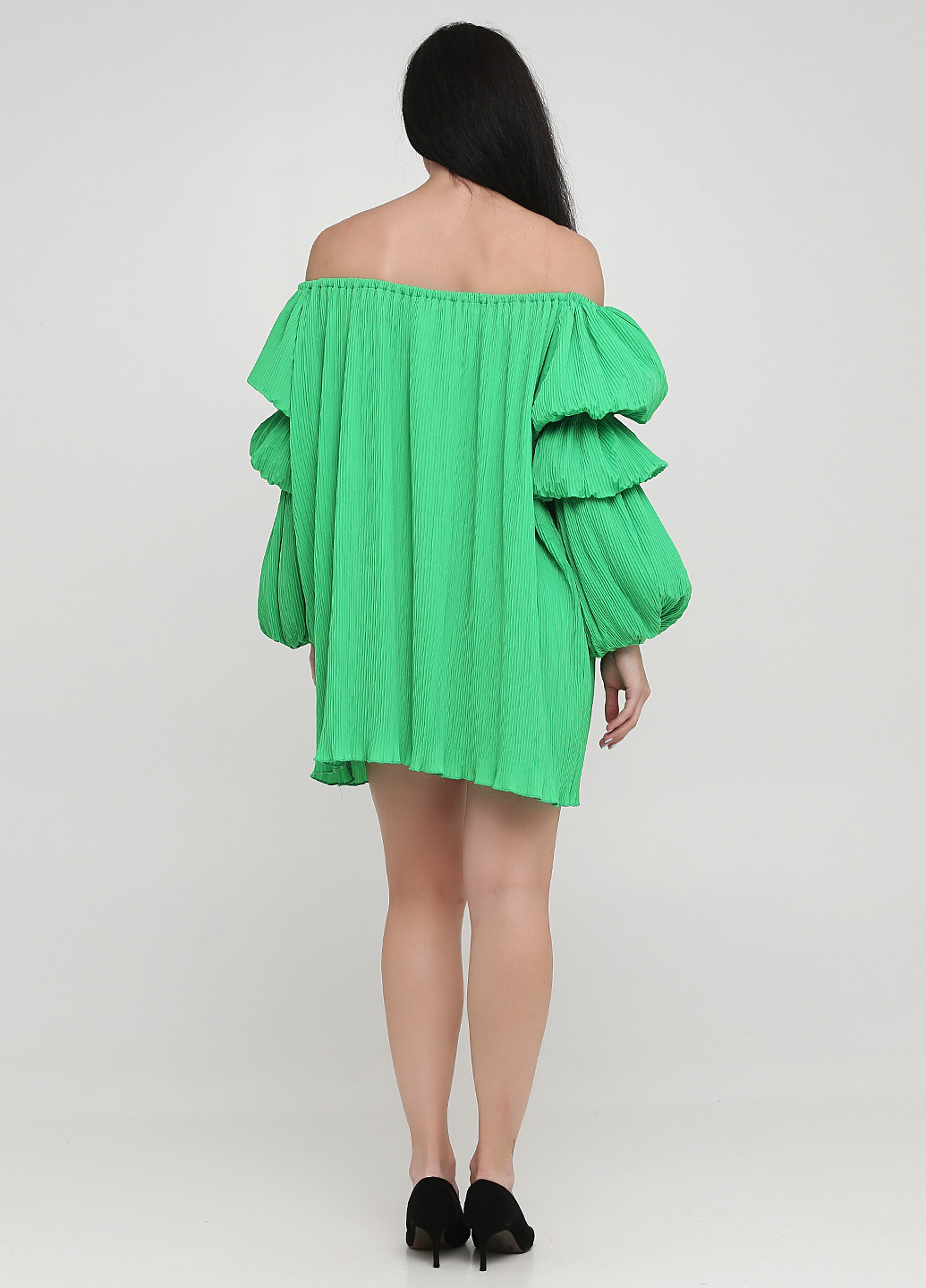 Зеленое кэжуал платье с открытыми плечами, плиссированное Nasty Gal однотонное