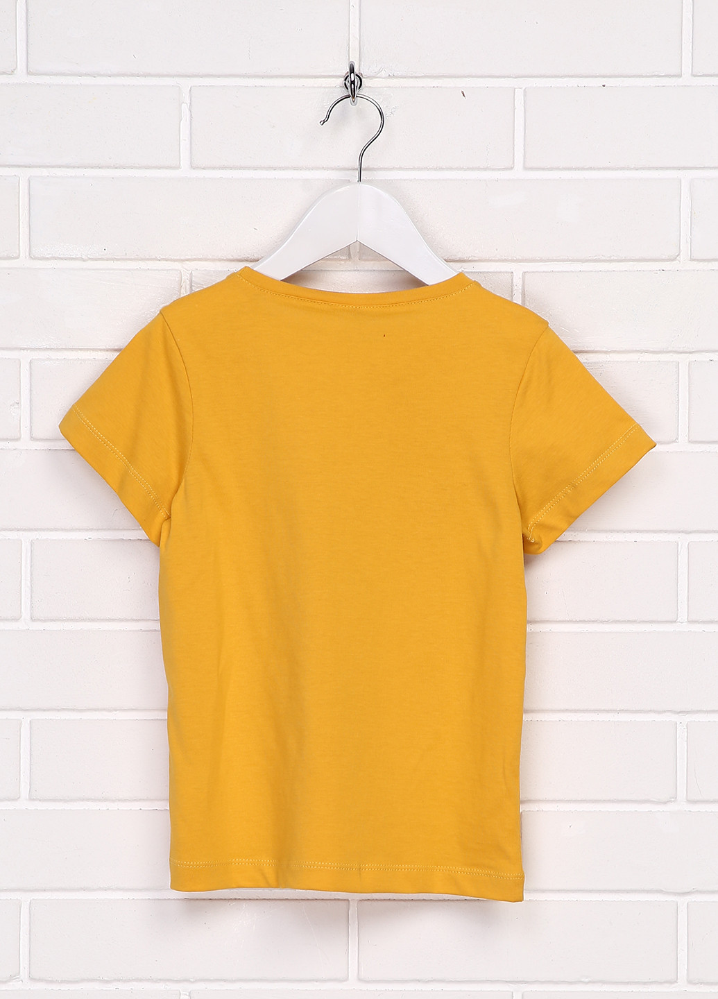 Желтая летняя футболка Vidoli