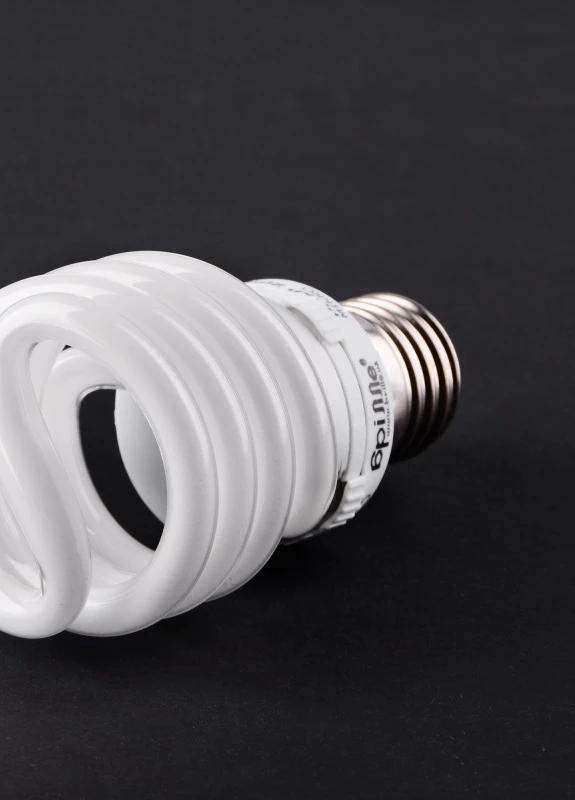 Лампа энергосберегающая E27 PL-SP 20W/864 MIKRO Brille (253965078)