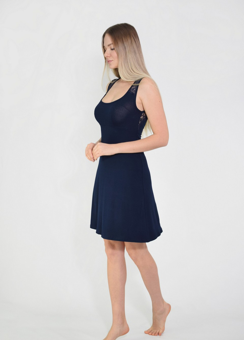 Жіноча нічна сорочка з мереживом NEL (251164750)