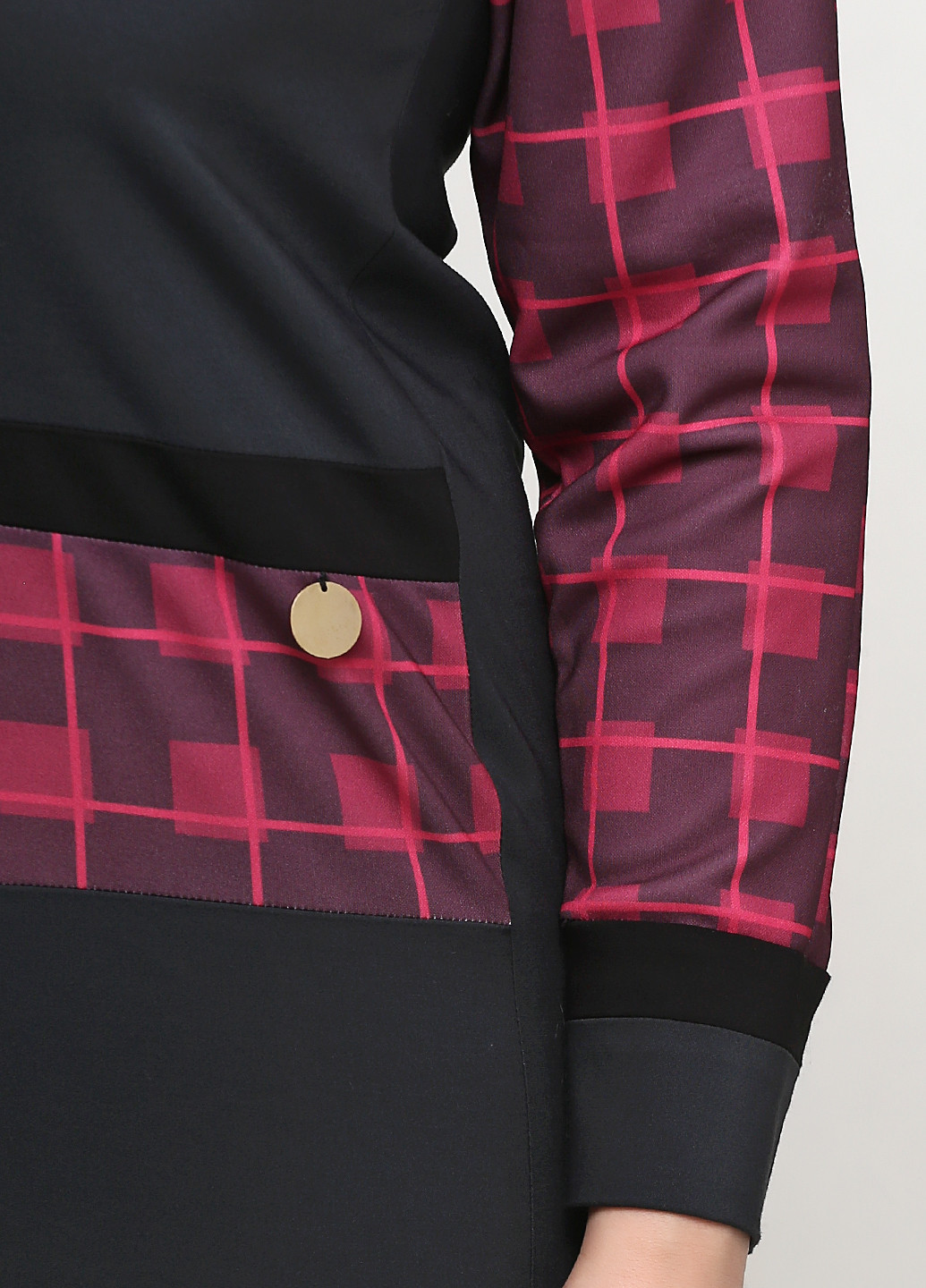 Темно-серое кэжуал платье Tuwe с геометрическим узором