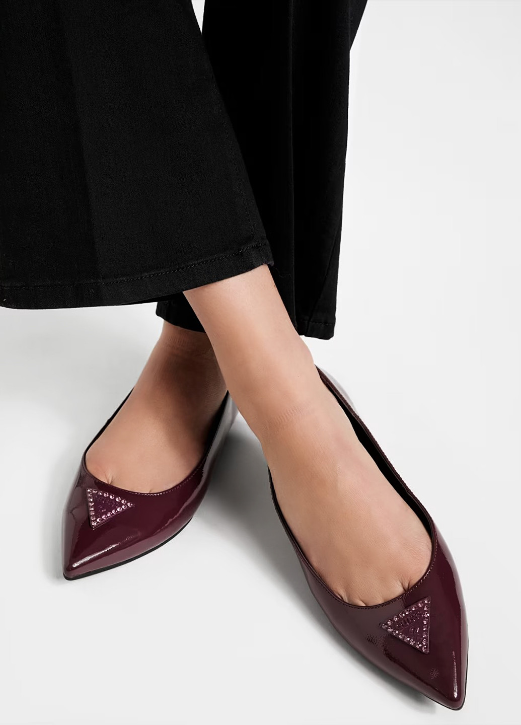 Жіночі балетки Guess | бордові однотонні стрази штучна шкіра (324296489)