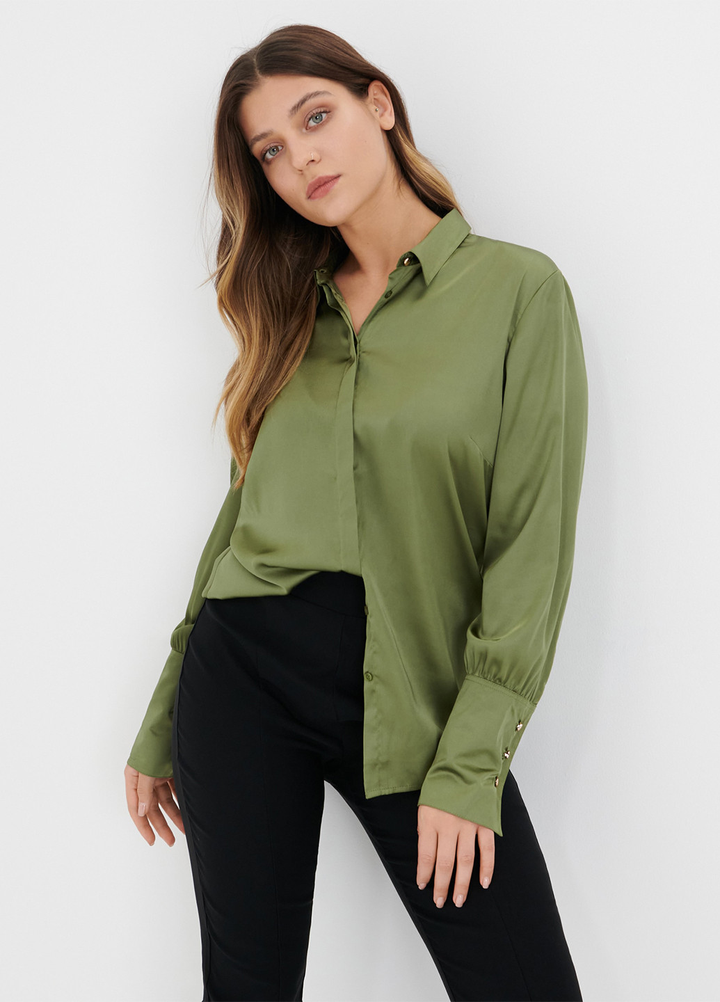 Оливковая (хаки) демисезонная блуза Sinsay