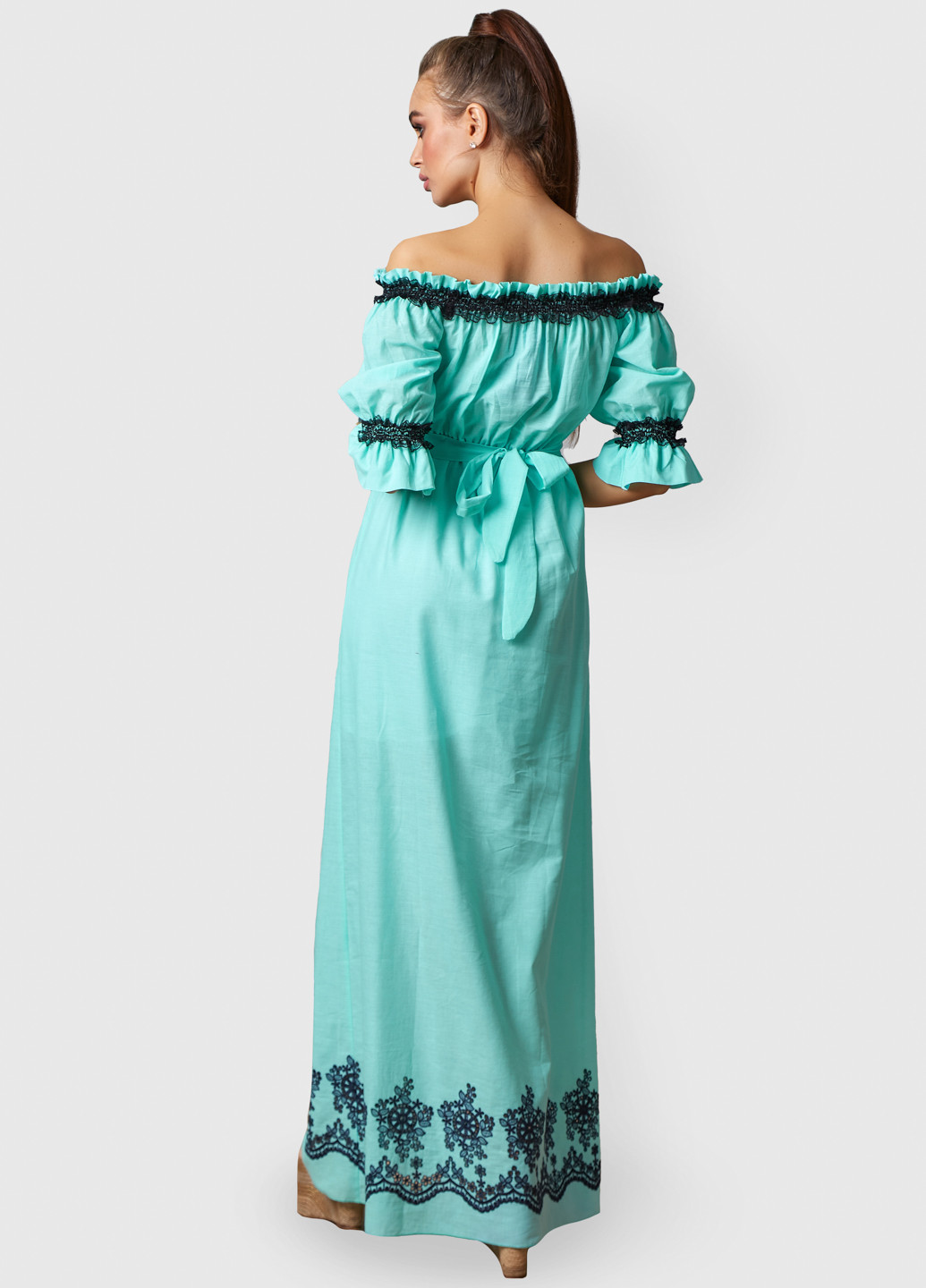 Мятное кэжуал платье с открытыми плечами ST-Seventeen однотонное