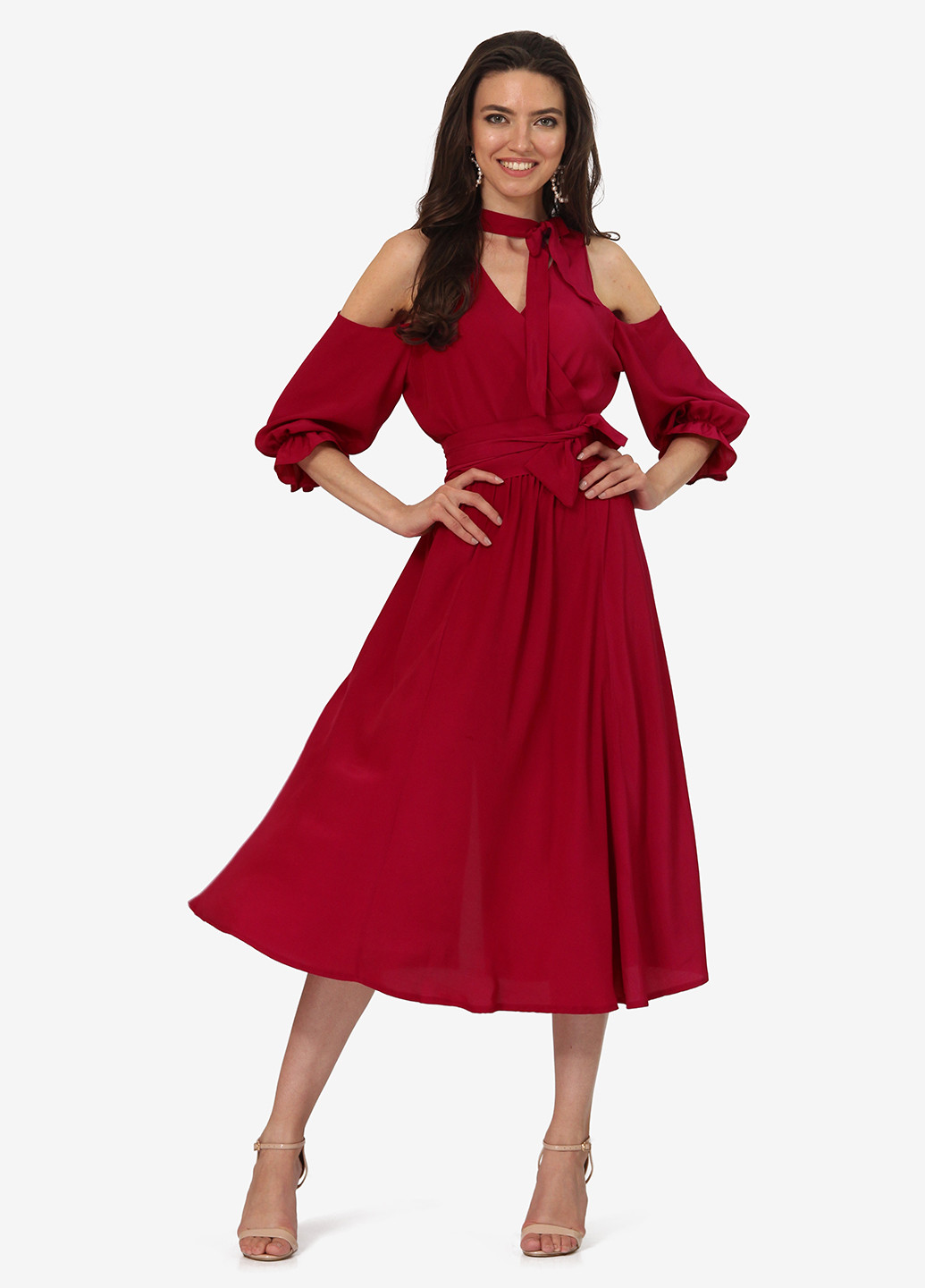Красное кэжуал платье с открытыми плечами Lila Kass однотонное