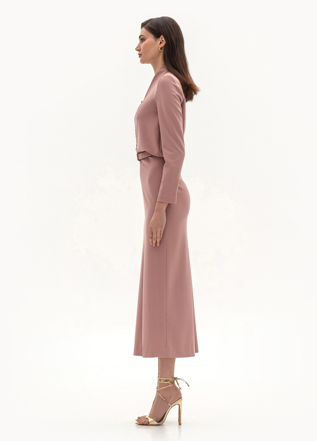 Пудровое деловое, кэжуал платье BGL однотонное