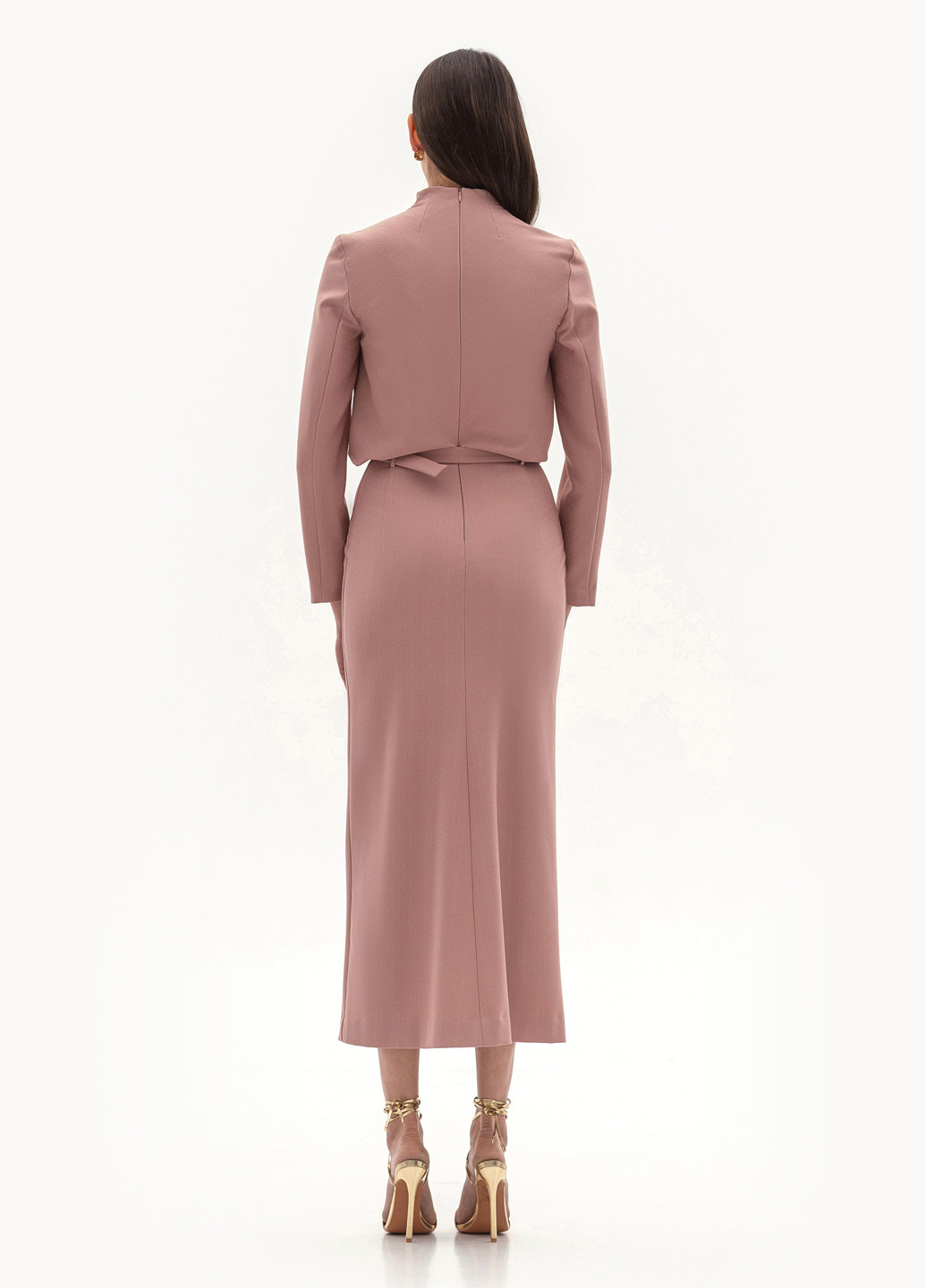 Пудровое деловое, кэжуал платье BGL однотонное