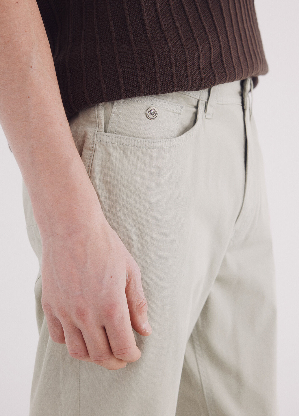 Бежевые кэжуал демисезонные чиносы брюки Springfield