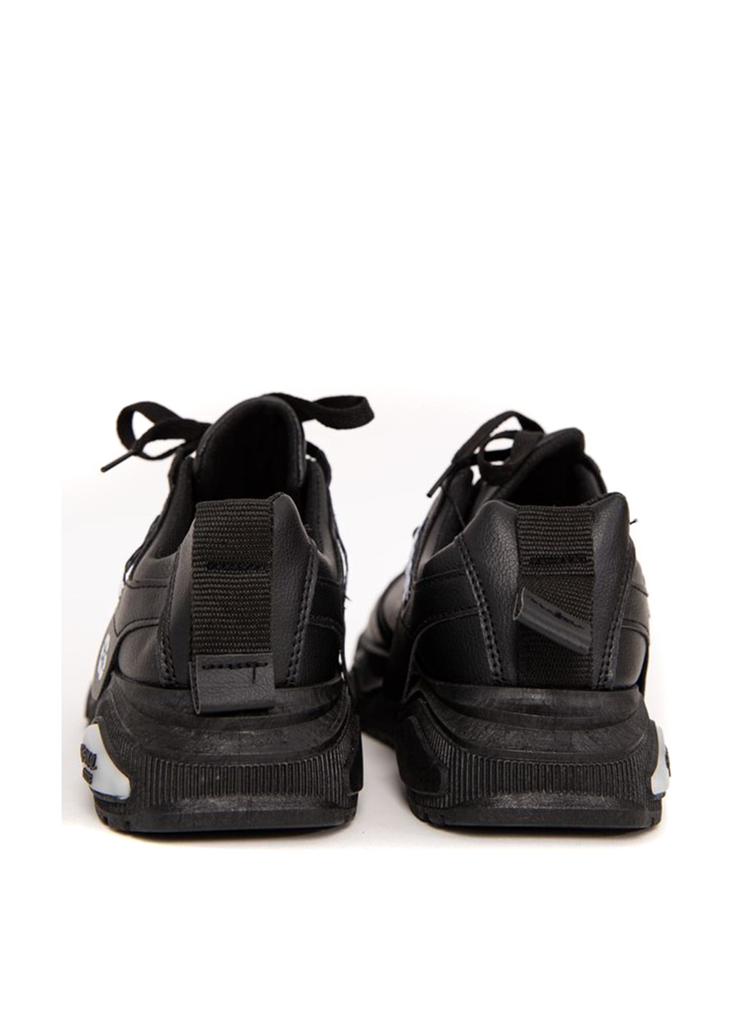 Черные демисезонные кроссовки Ager