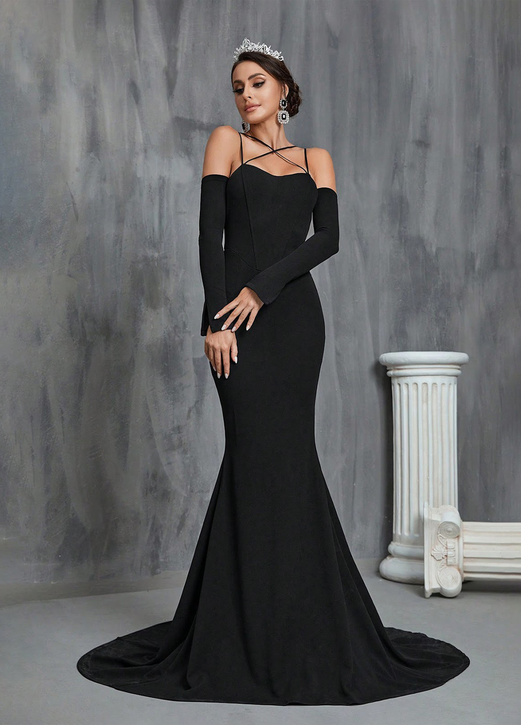 Черное вечернее, праздничный платье годе, с открытыми плечами SHEIN однотонное