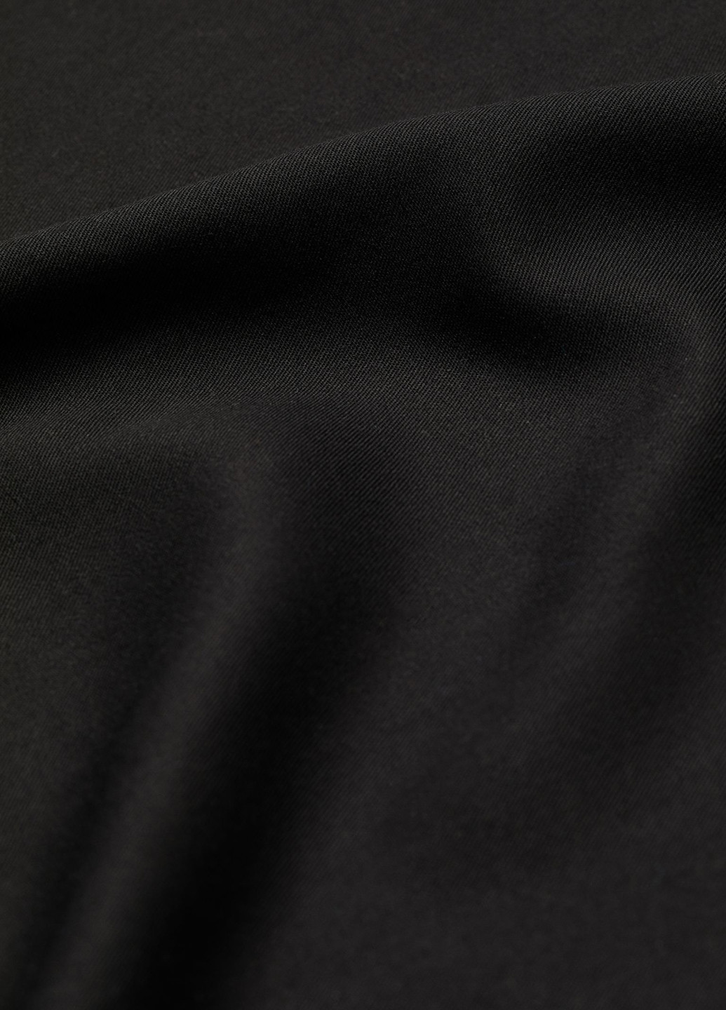 Черное кэжуал платье H&M однотонное