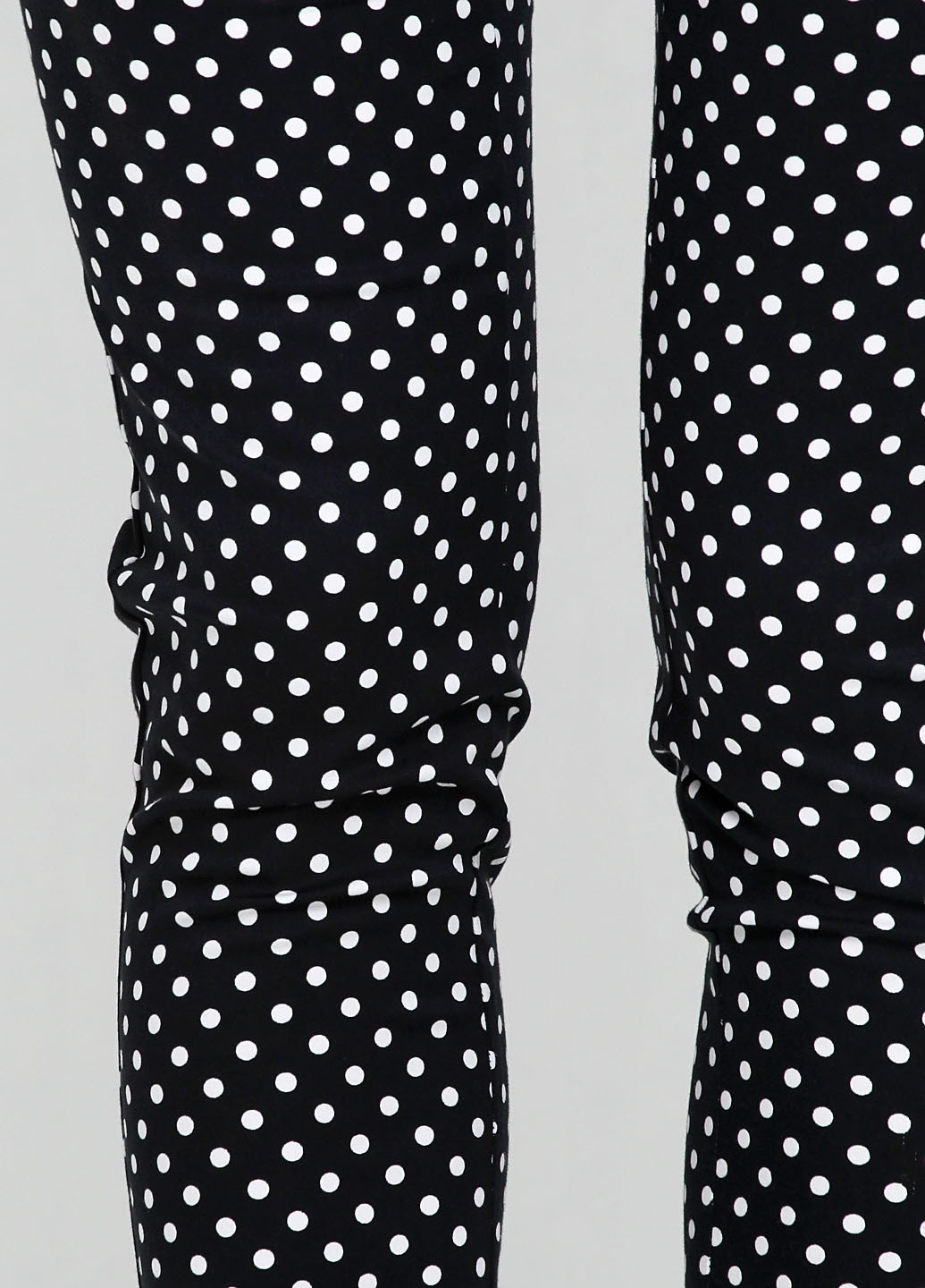 Черно-белые кэжуал демисезонные зауженные брюки Vey's