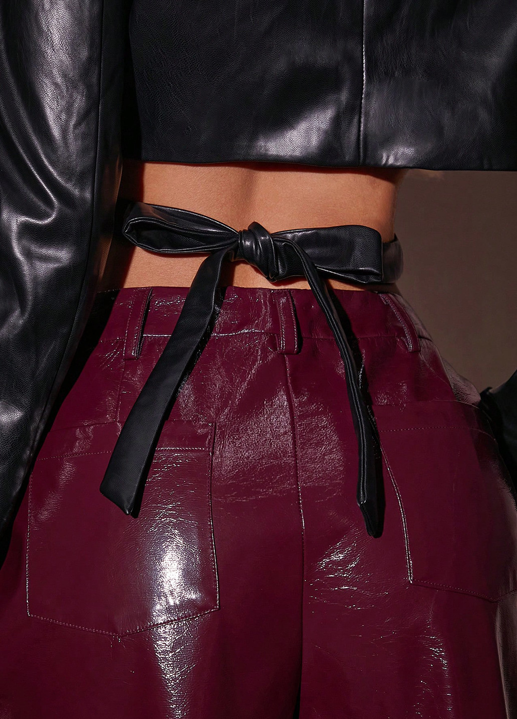 Чорна демісезонна куртка SHEIN