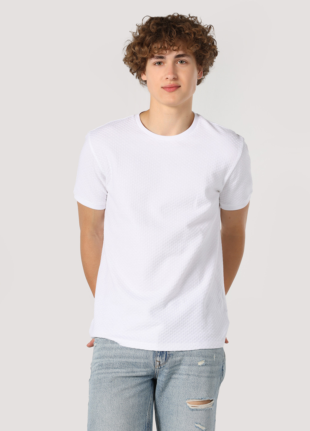 Біла футболка Colin's