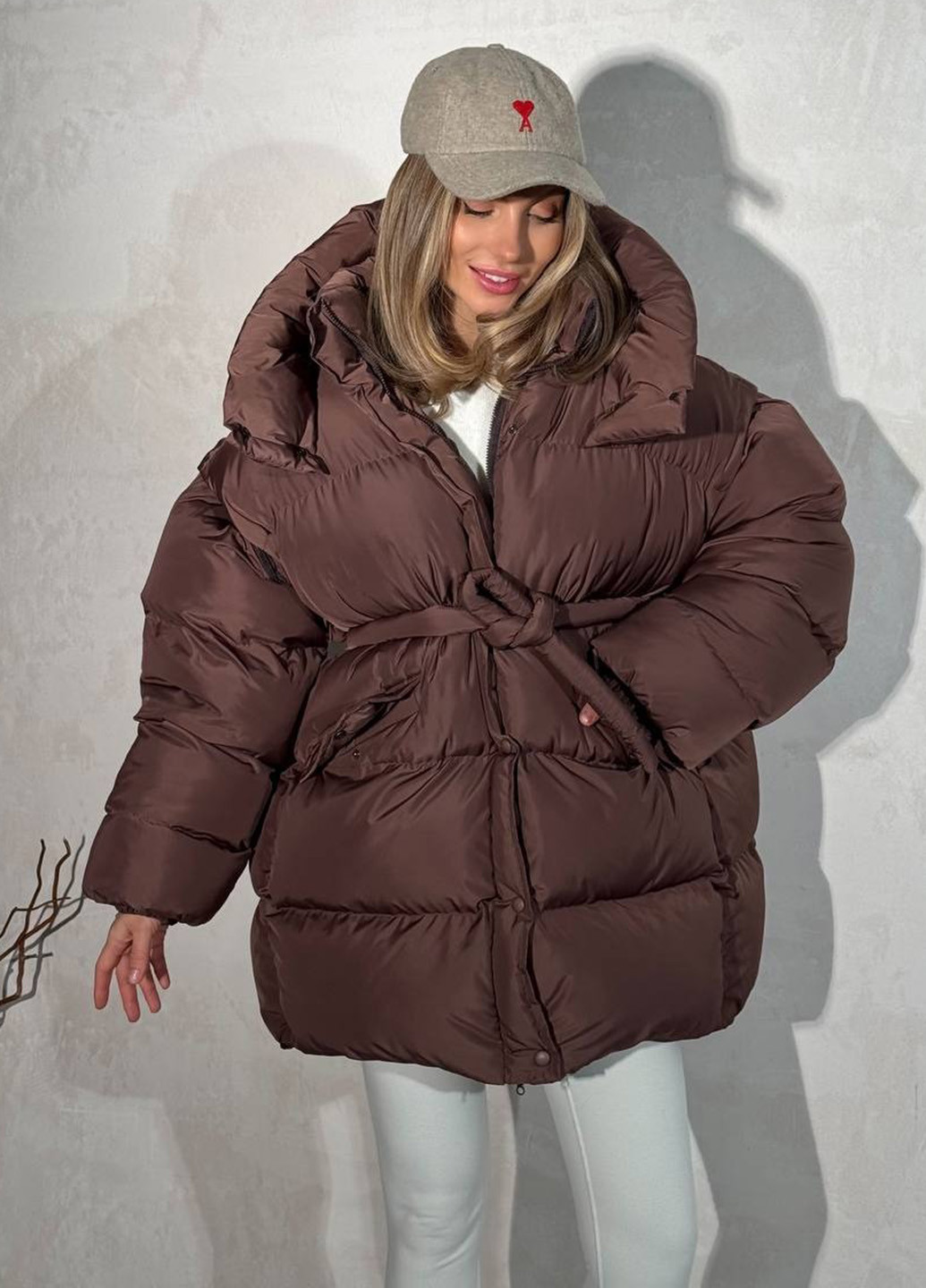 Кофейная зимняя куртка куртка-трансформер No Brand