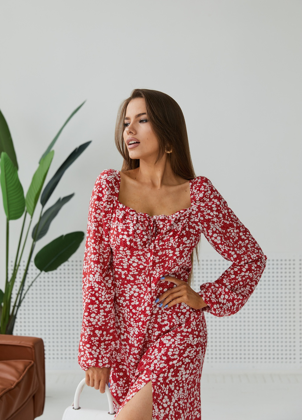 Красное кэжуал платье MN с цветочным принтом