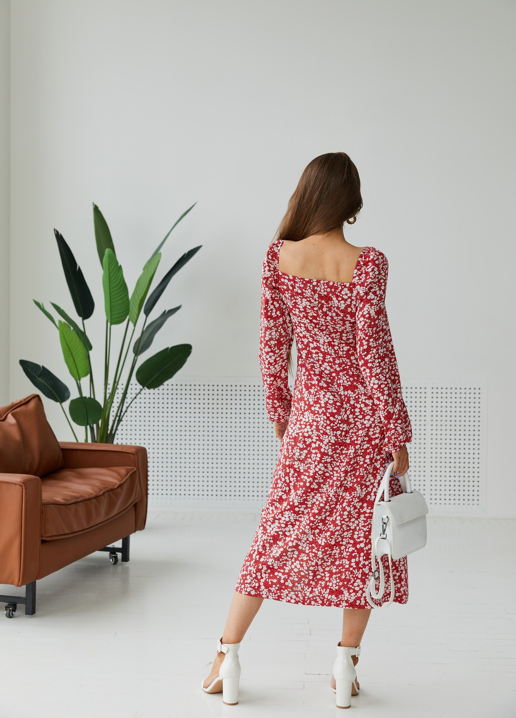 Красное кэжуал платье MN с цветочным принтом