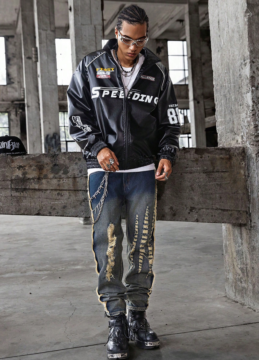 Чорна демісезонна куртка SHEIN