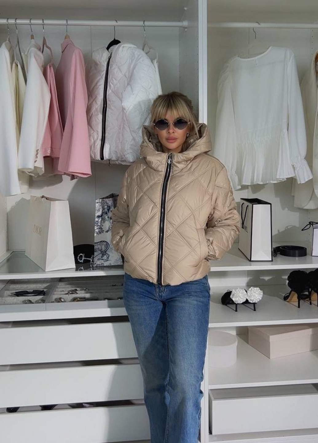 Темно-бежева демісезонна куртка No Brand