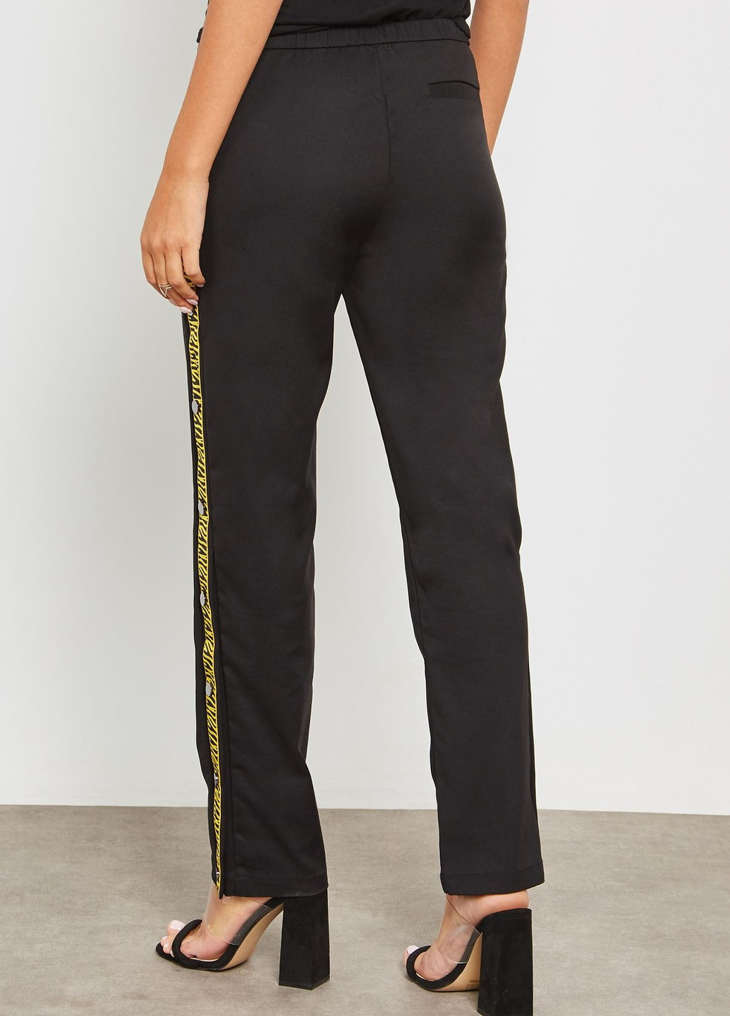 Штани NA-KD (225538382)