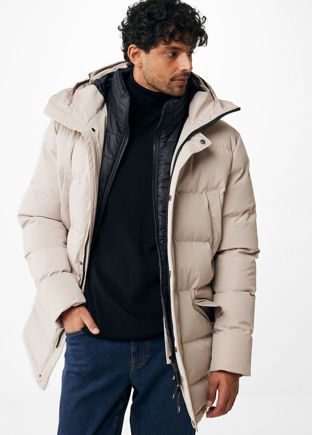 Бежевая зимняя куртка Mexx