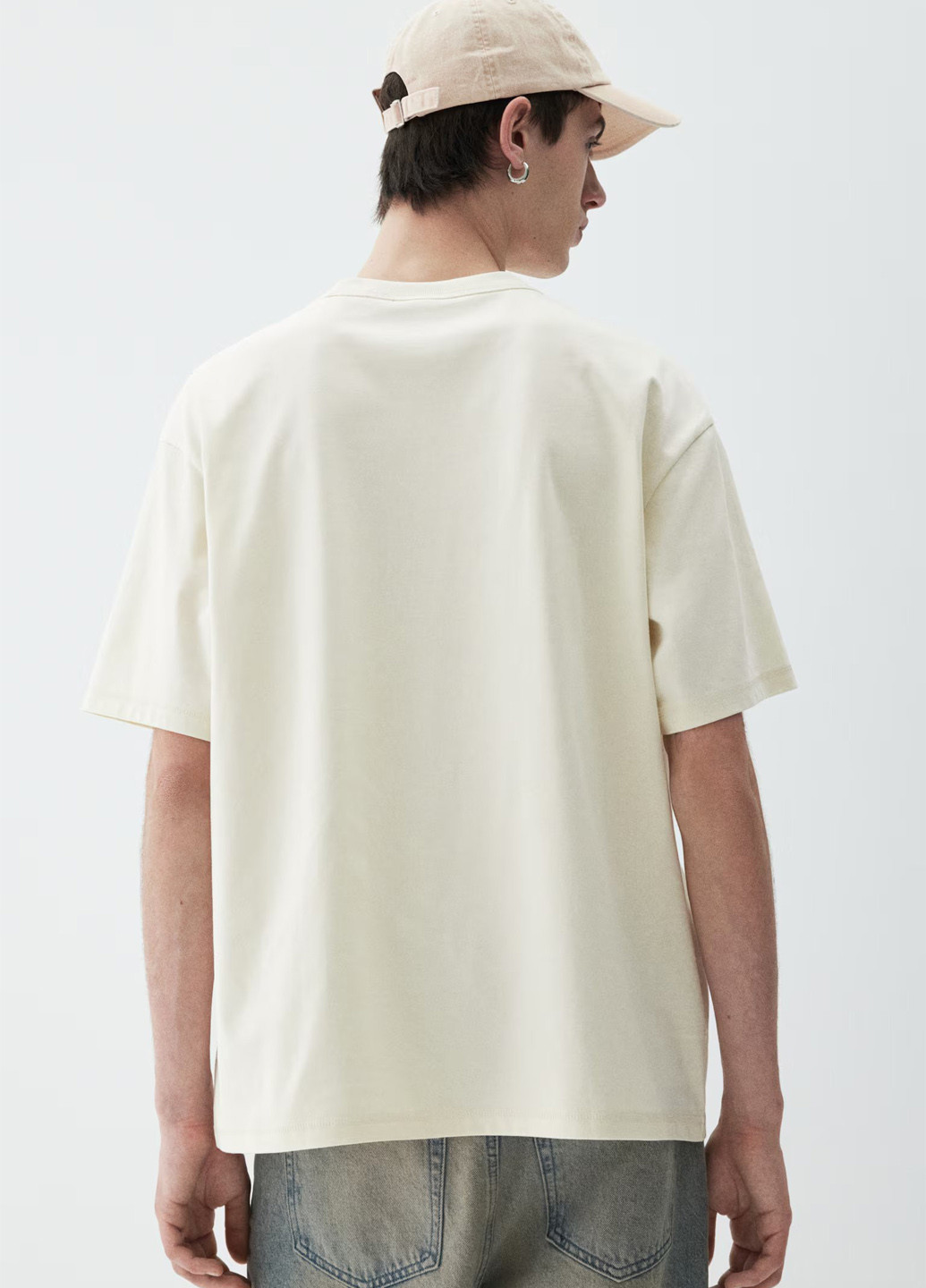 Кремовая футболка H&M