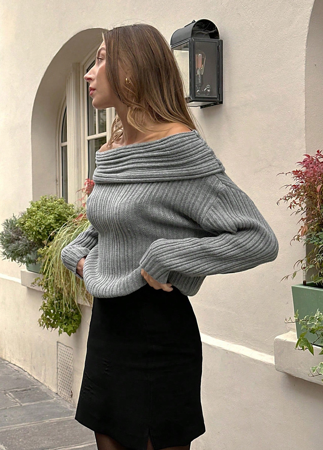 Сірий демісезонний светр SHEIN