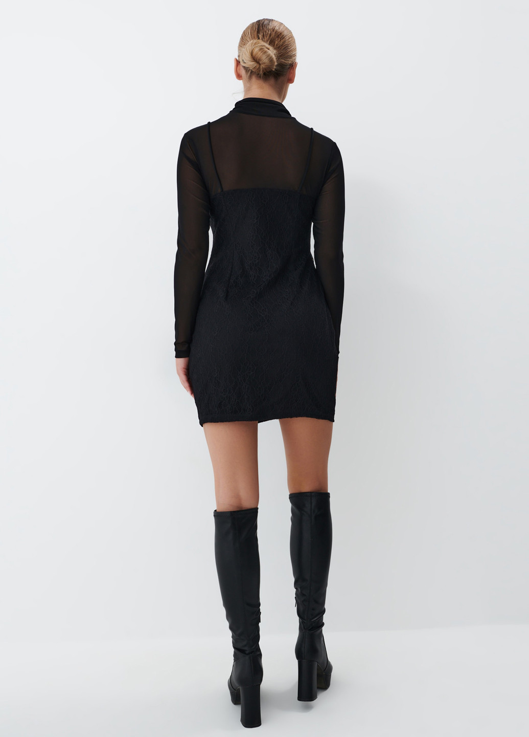 Чорна кежуал сукня сукня-водолазка Mohito однотонна