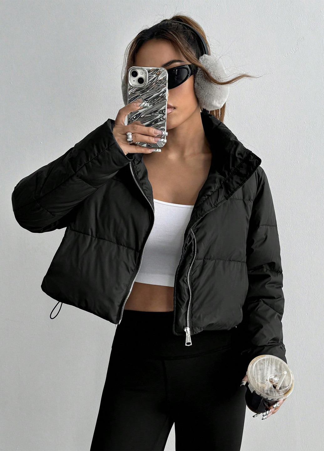 Черная демисезонная куртка SHEIN