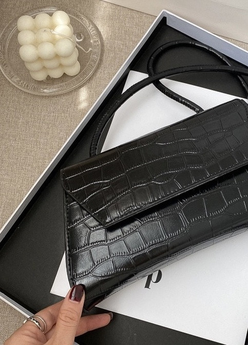 Женская классическая прямоугольная сумочка на короткой ручке клатч багет рептилия крокодиловая черная NoName (251204340)