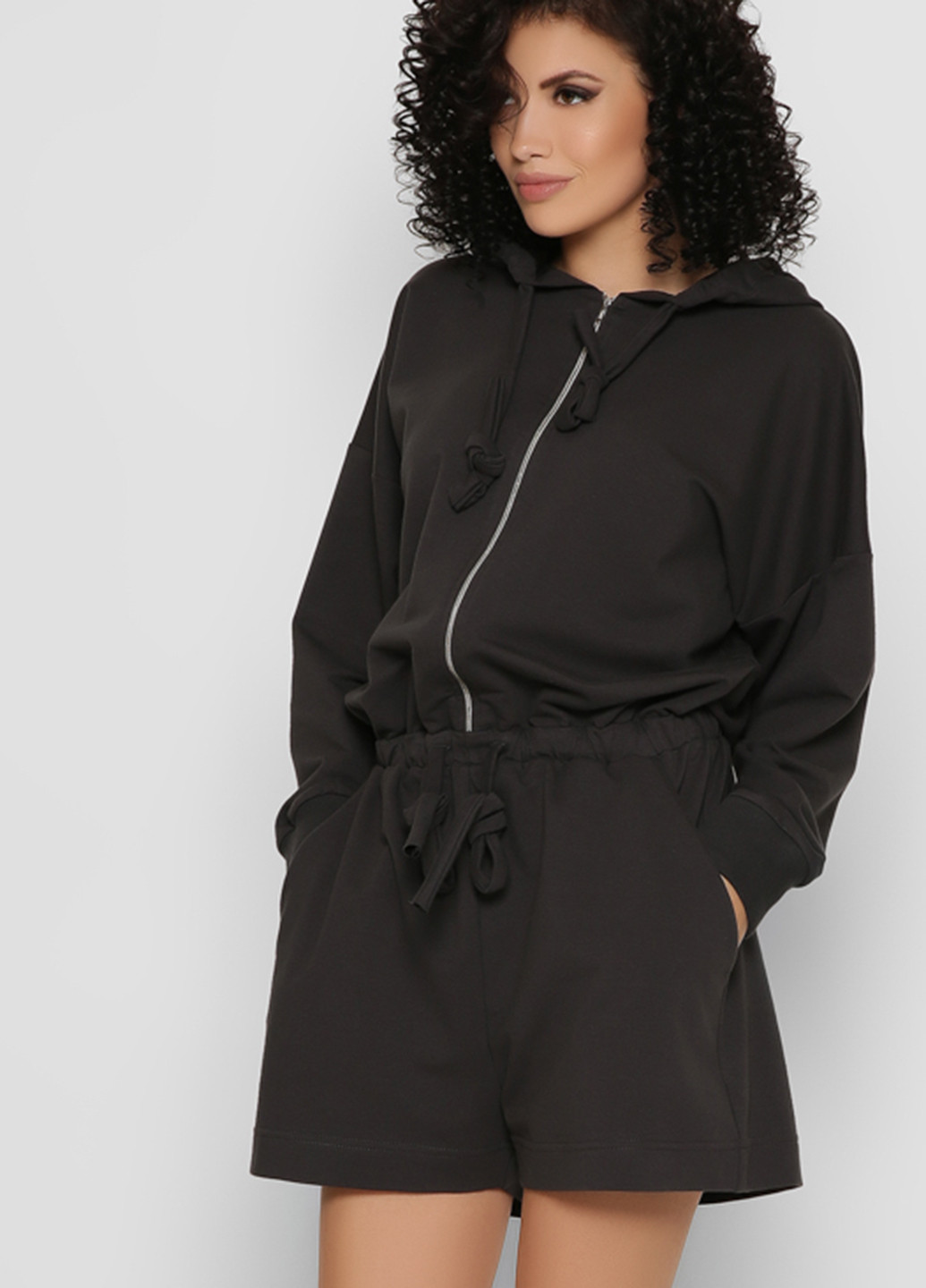 Комбинезон Carica комбинезон-шорты однотонный тёмно-серый кэжуал хлопок, трикотаж