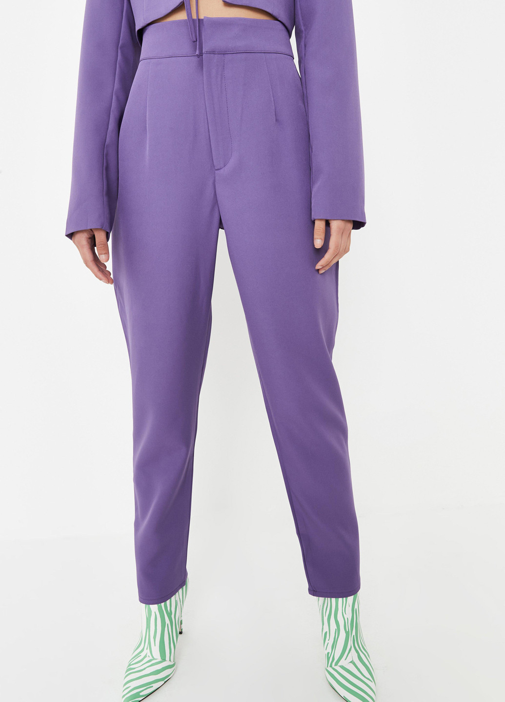 Фиолетовые кэжуал демисезонные каррот брюки Missguided