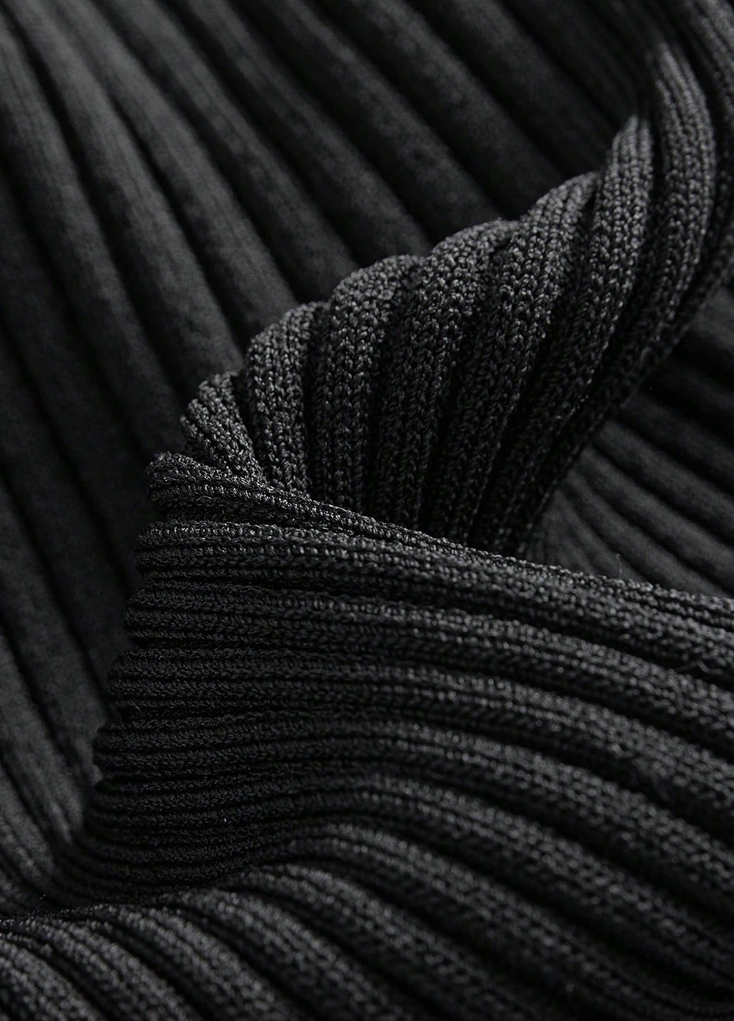 Черный демисезонный пуловер пуловер SHEIN