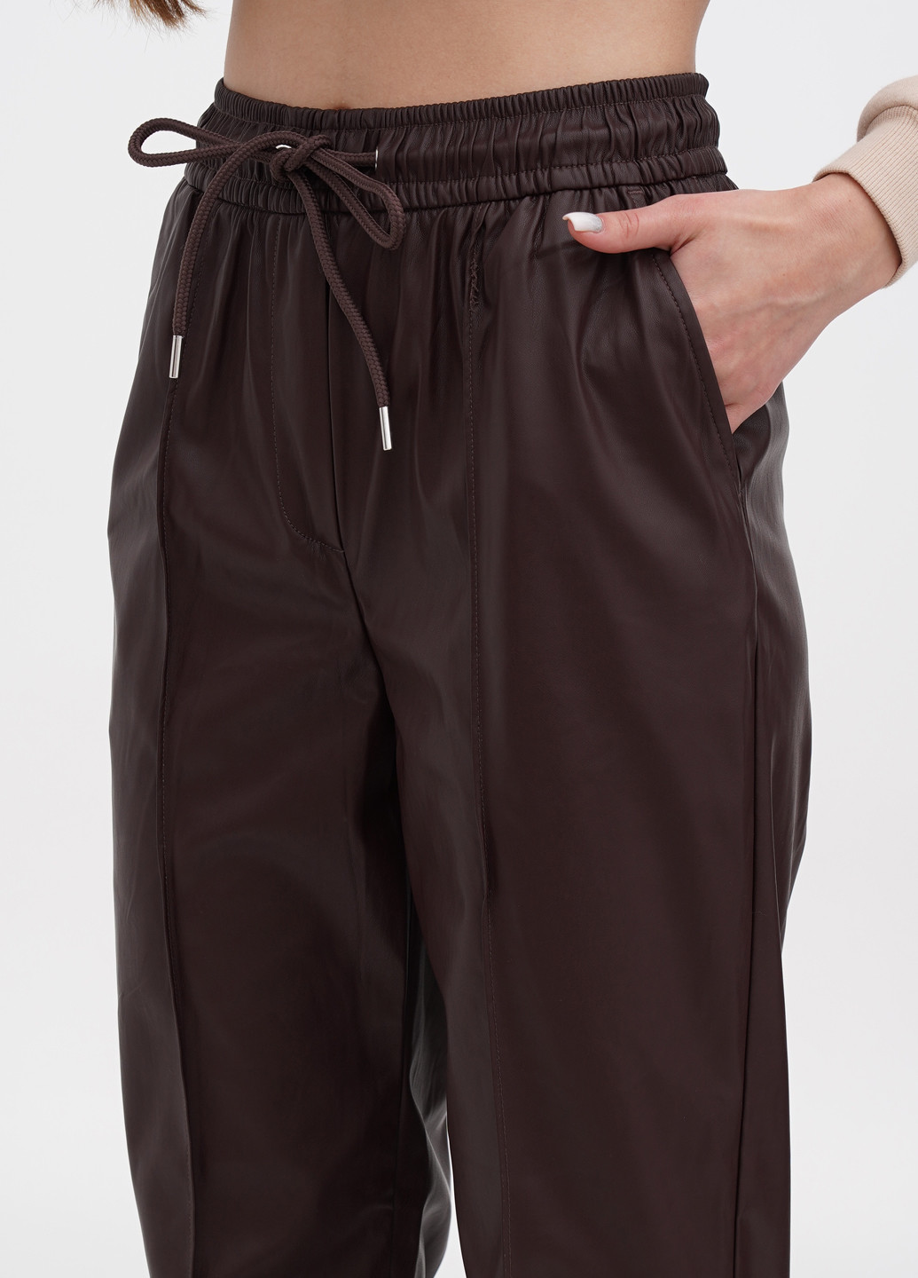 Коричневые кэжуал демисезонные укороченные, джоггеры брюки Terranova