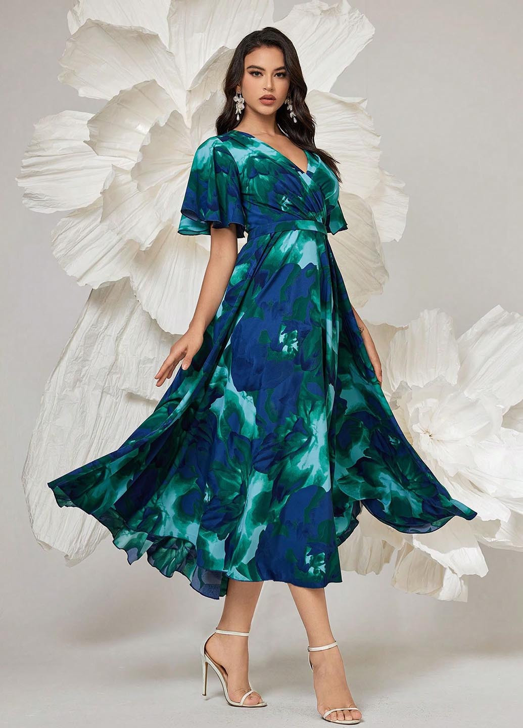 Комбінована кежуал сукня з спідницею-сонце SHEIN з квітковим принтом