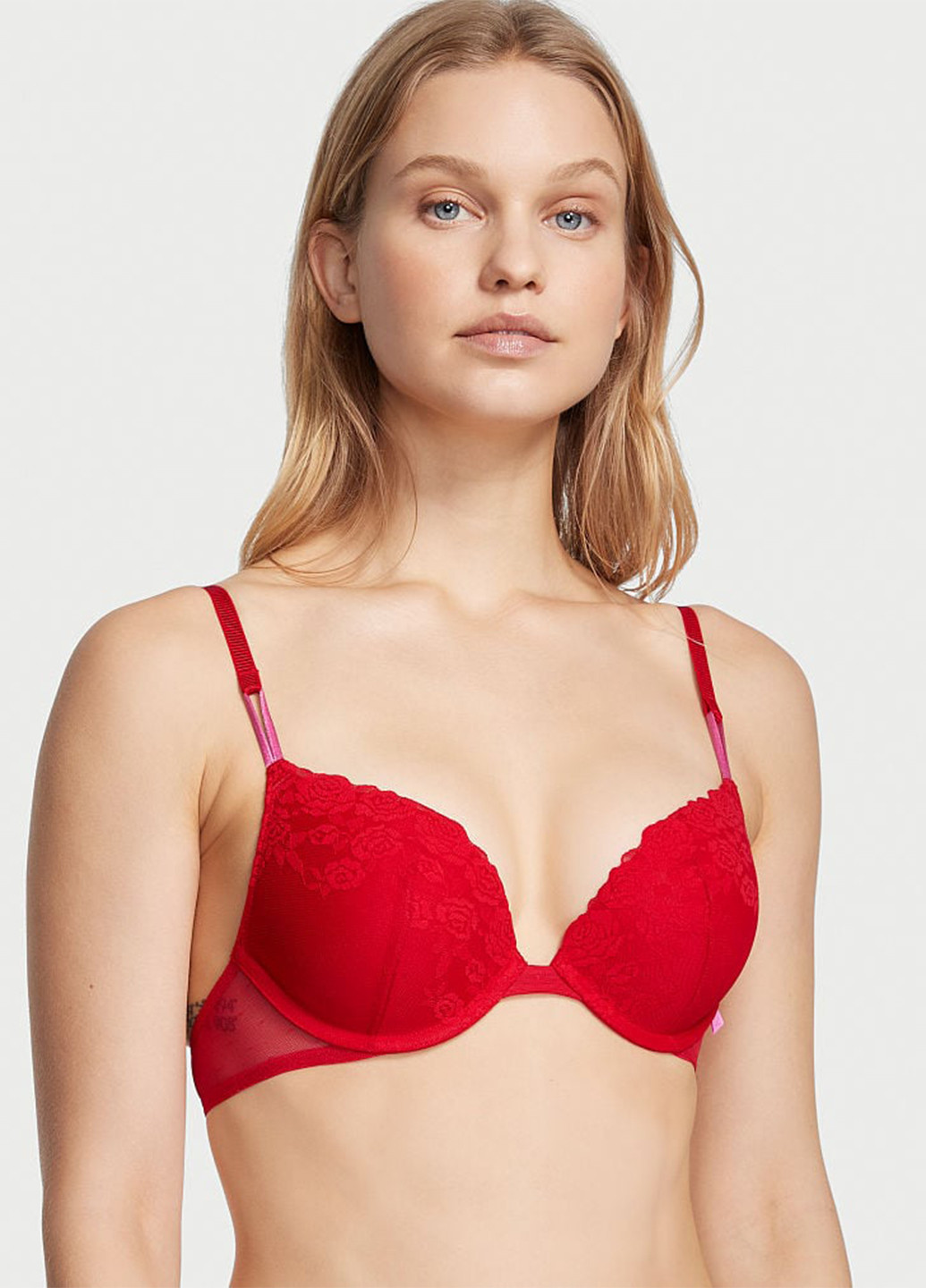 Красный демисезонный комплект (бюстгальтер, трусы) Victoria's Secret