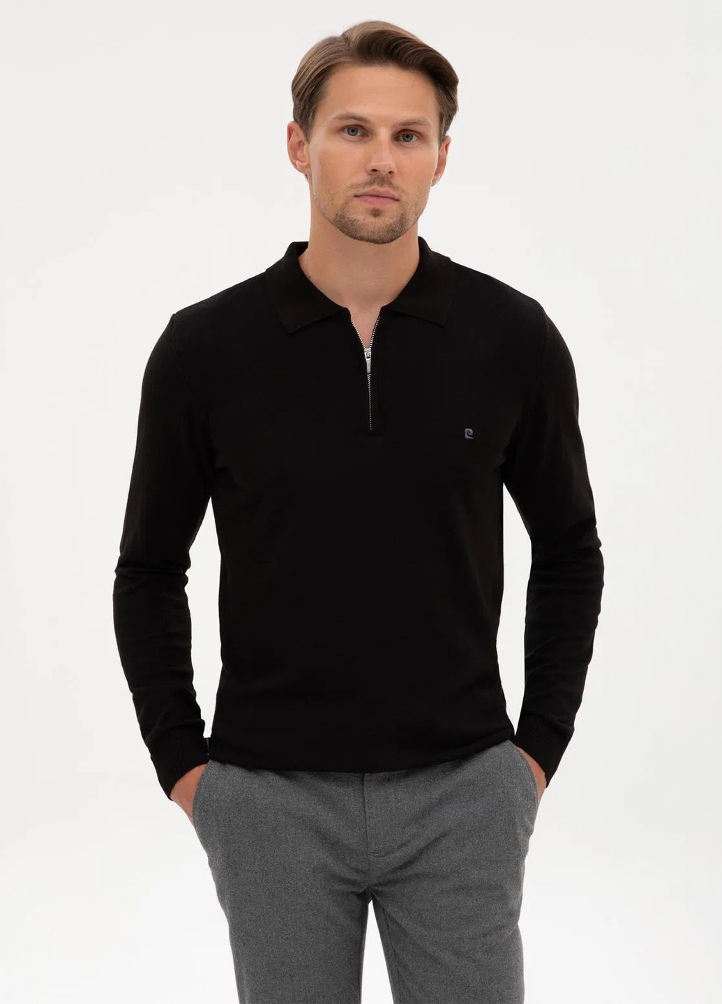 Чорний демісезонний джемпер джемпер Pierre Cardin