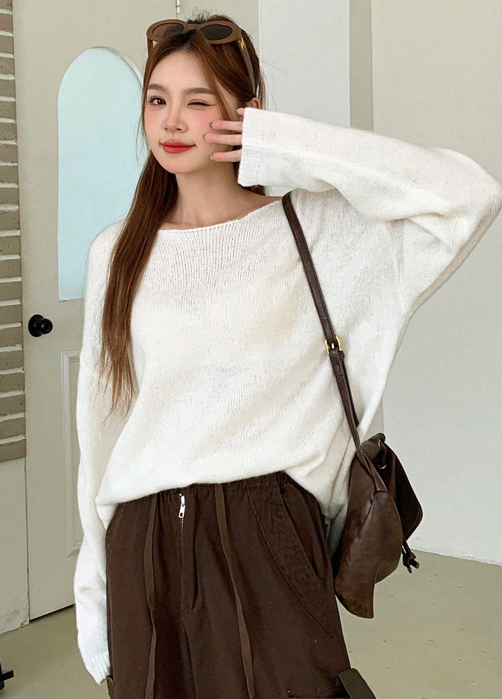 Молочний демісезонний светр SHEIN