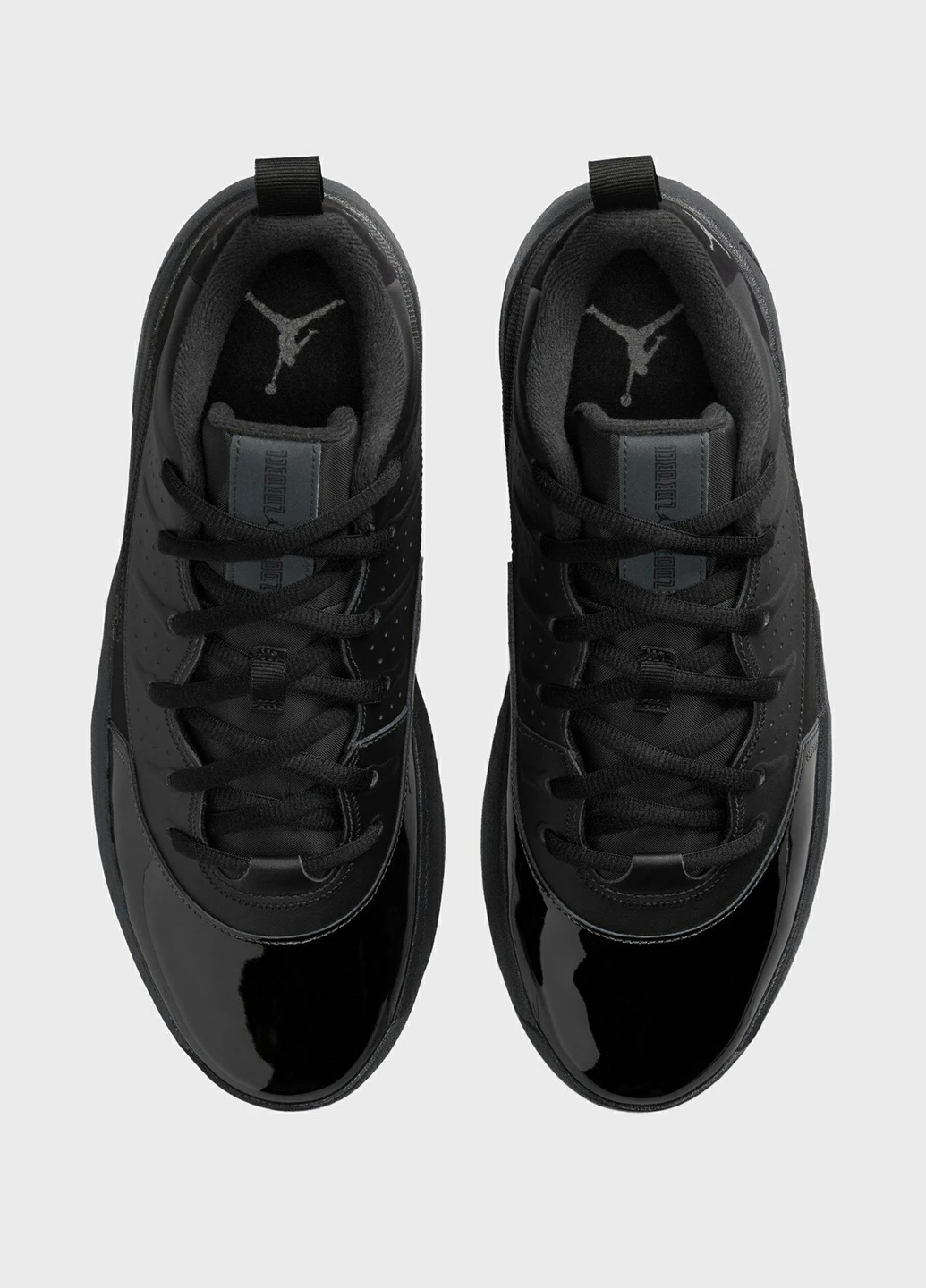 Черные демисезонные кроссовки max aura 7 Jordan Jordan MAX AURA 7
