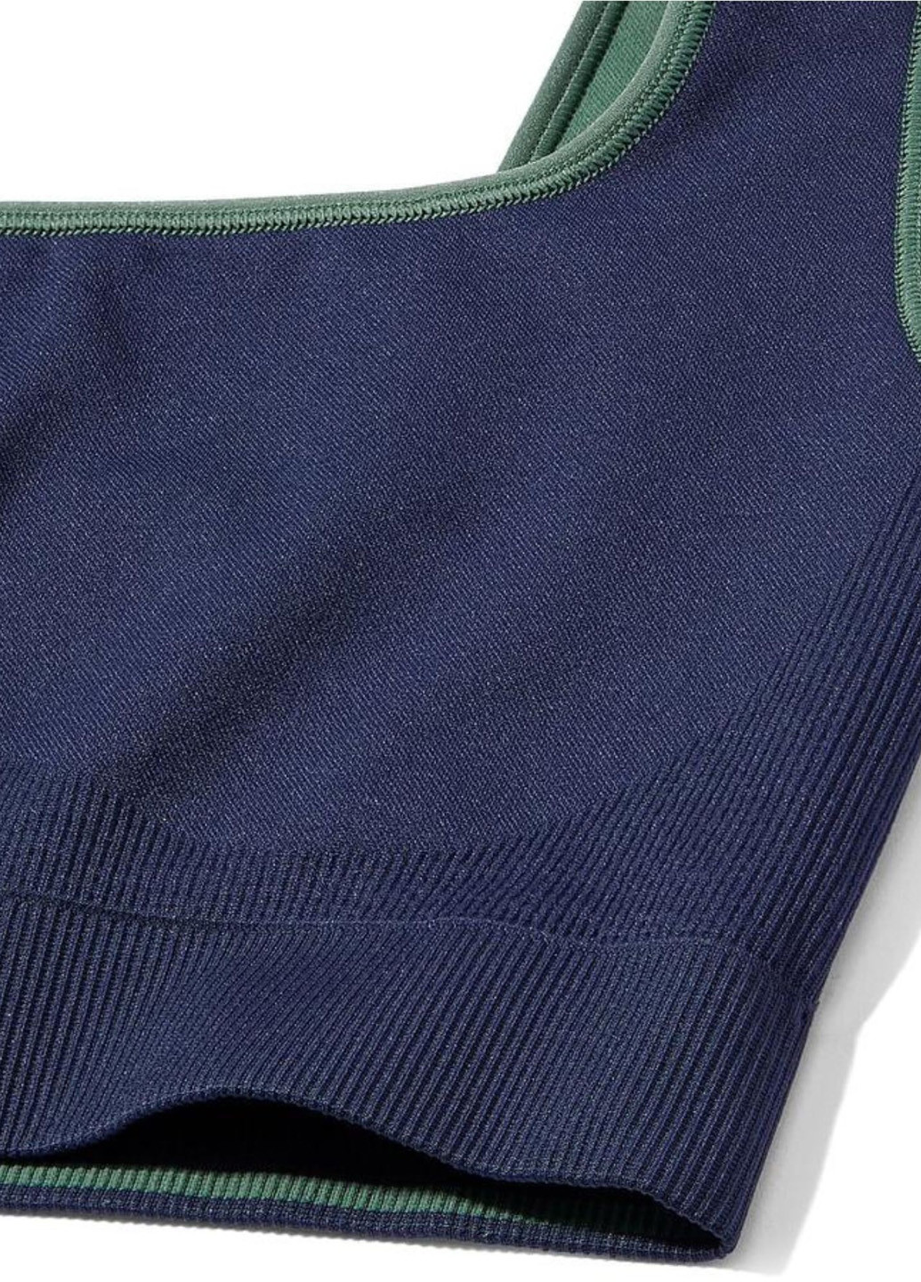 Топ Victoria's Secret (332824864)