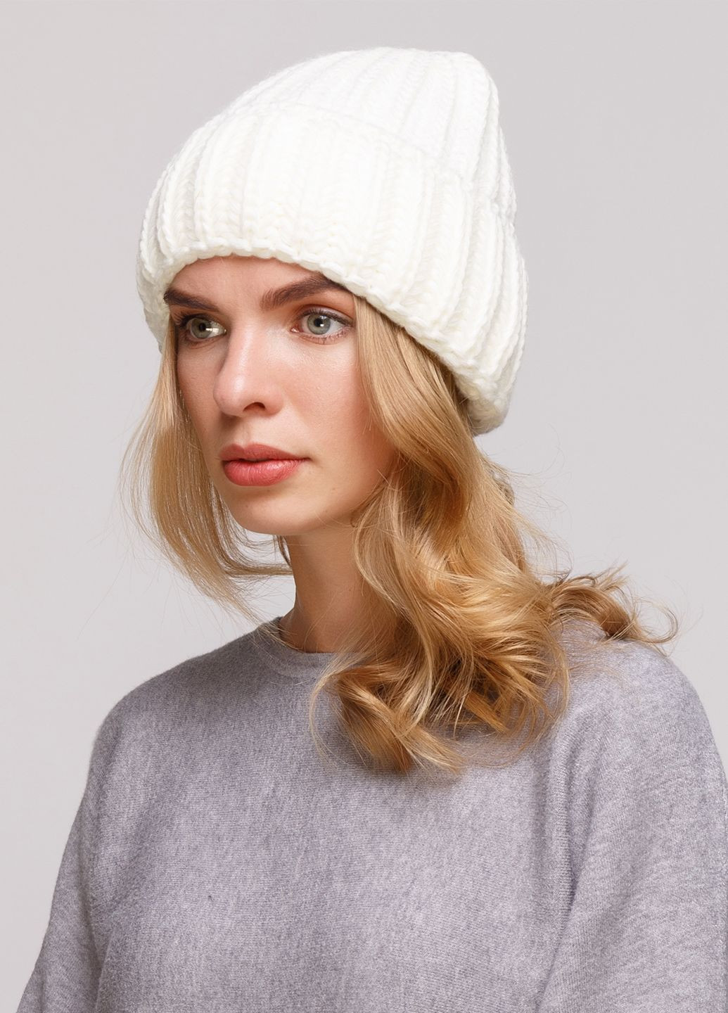 Тепла зимова вовняна жіноча шапка з відворотом на флісовій підкладці 550002 DeMari софа (237864224)