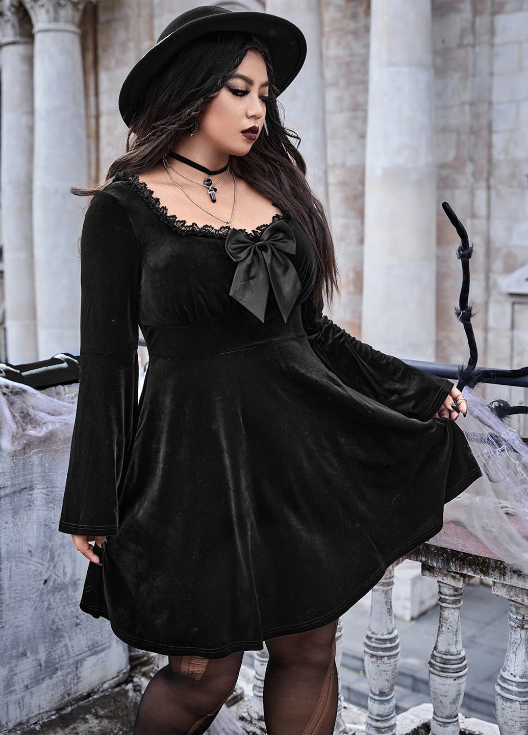 Чорна кежуал сукня кльош SHEIN однотонна