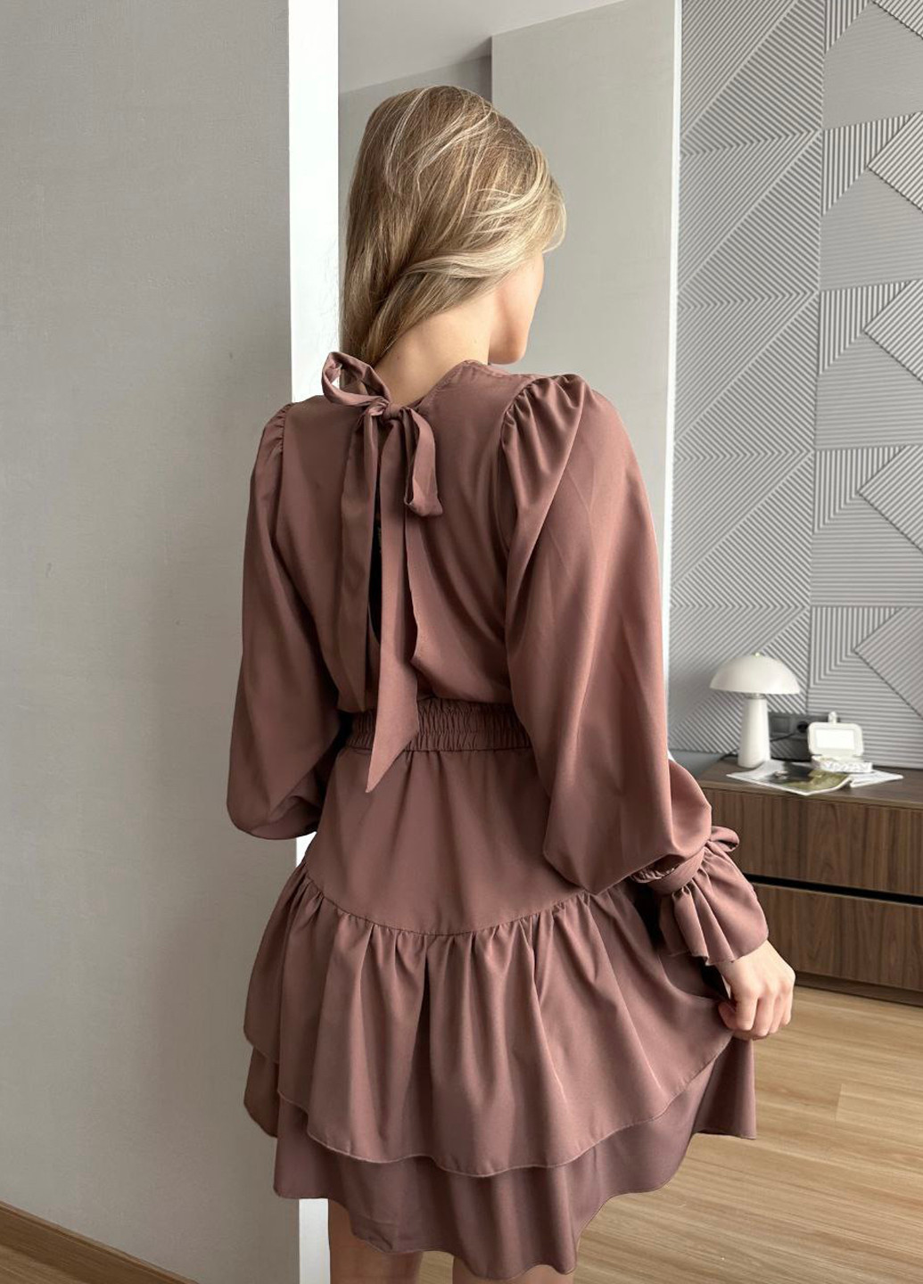 Темно-бежева кежуал сукня кльош, на запах No Brand однотонна