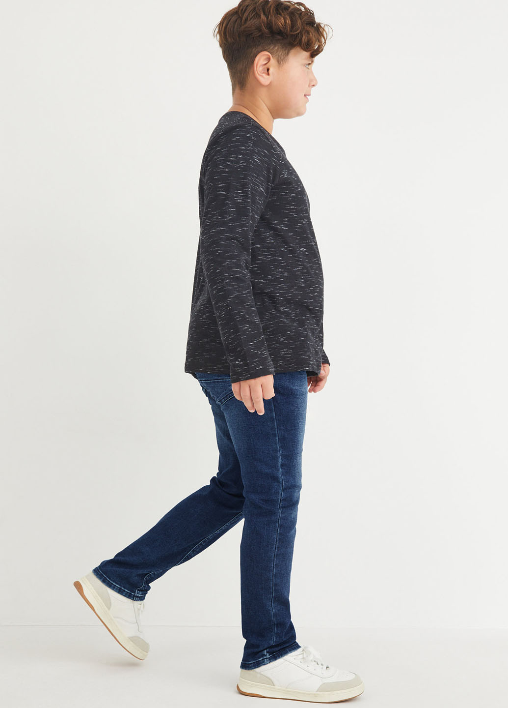 Комбинированные демисезонные зауженные джинсы (2 шт.) C&A