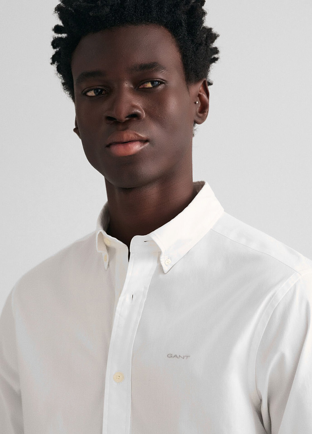Белая кэжуал рубашка однотонная Gant