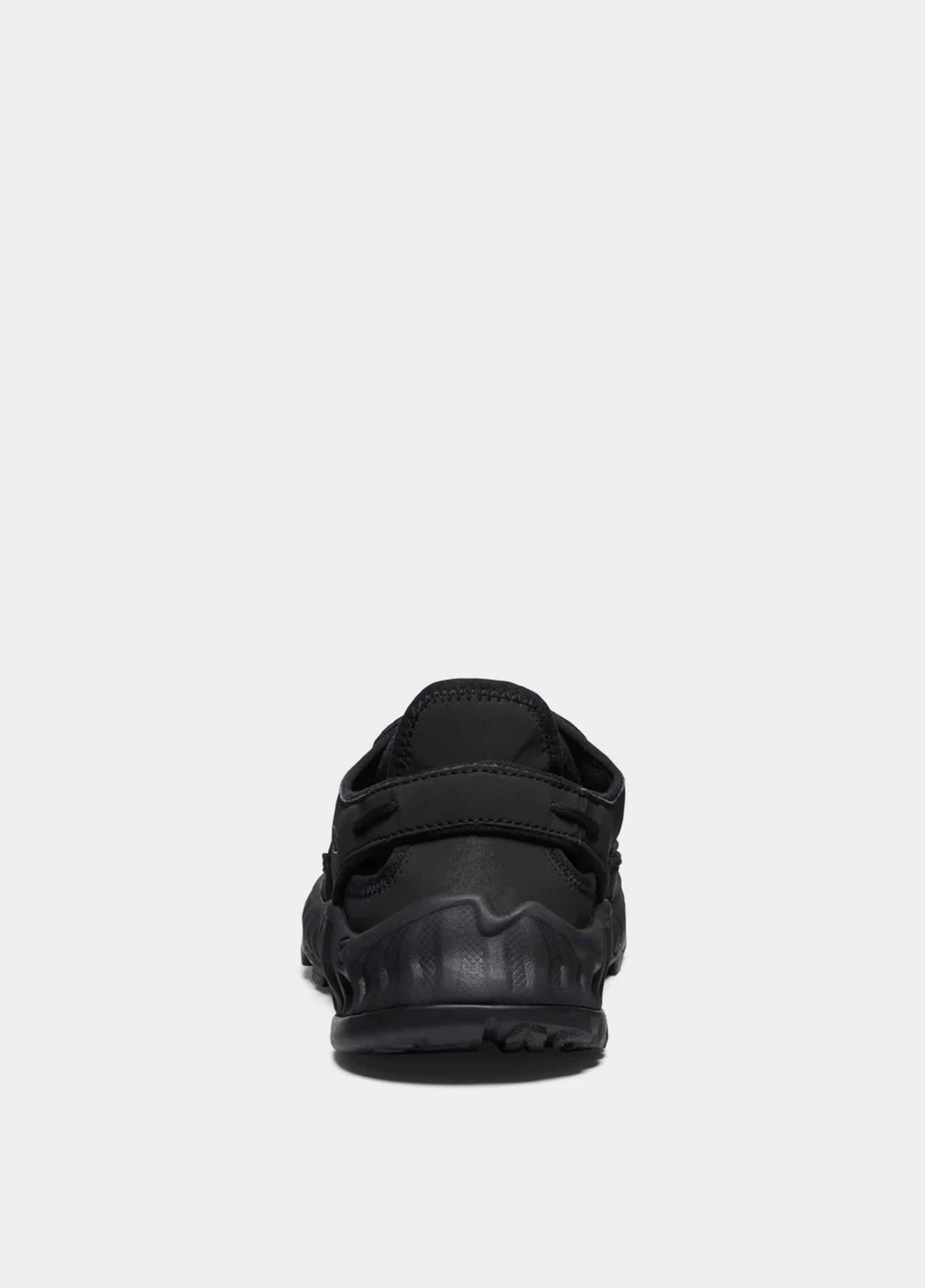 Черные летние кроссовки Keen