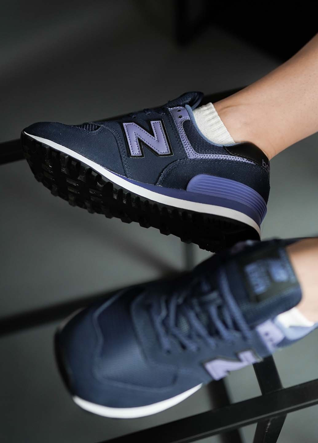 Фіолетові всесезонні кросівки New Balance NB 574