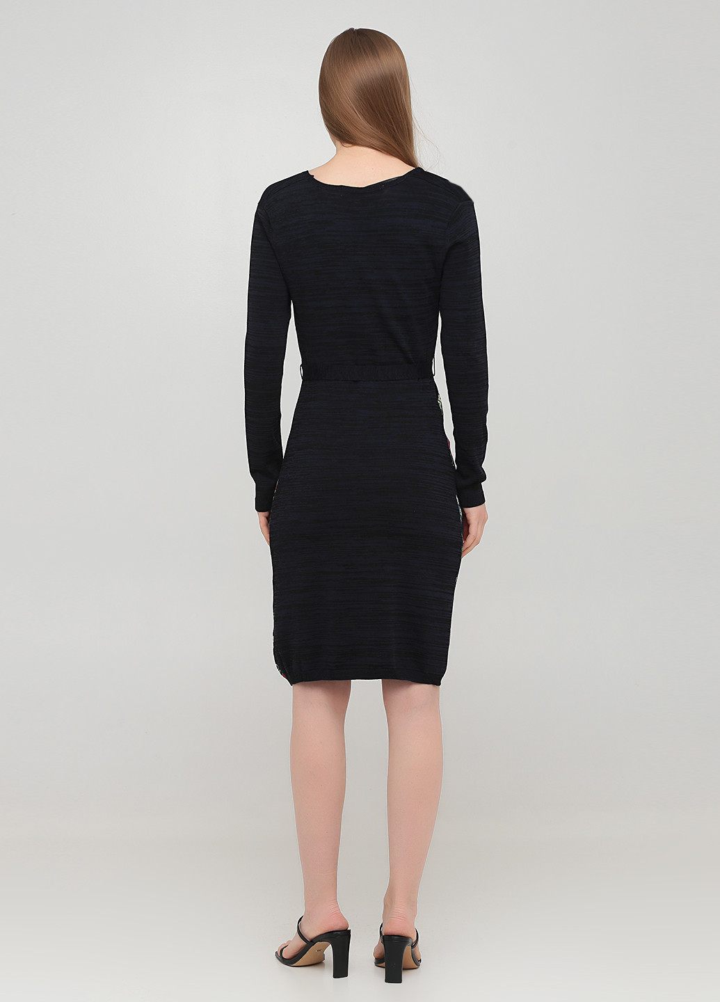 Черное кэжуал платье платье-свитер Desigual с цветочным принтом
